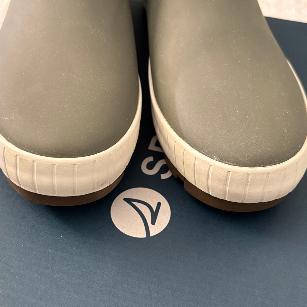 Sperry Torrent Chelsea Ankle Boots - Picture 12 of 15